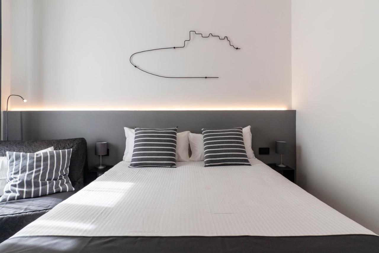 Vesucharme Suite Luxury Room Napels Buitenkant foto