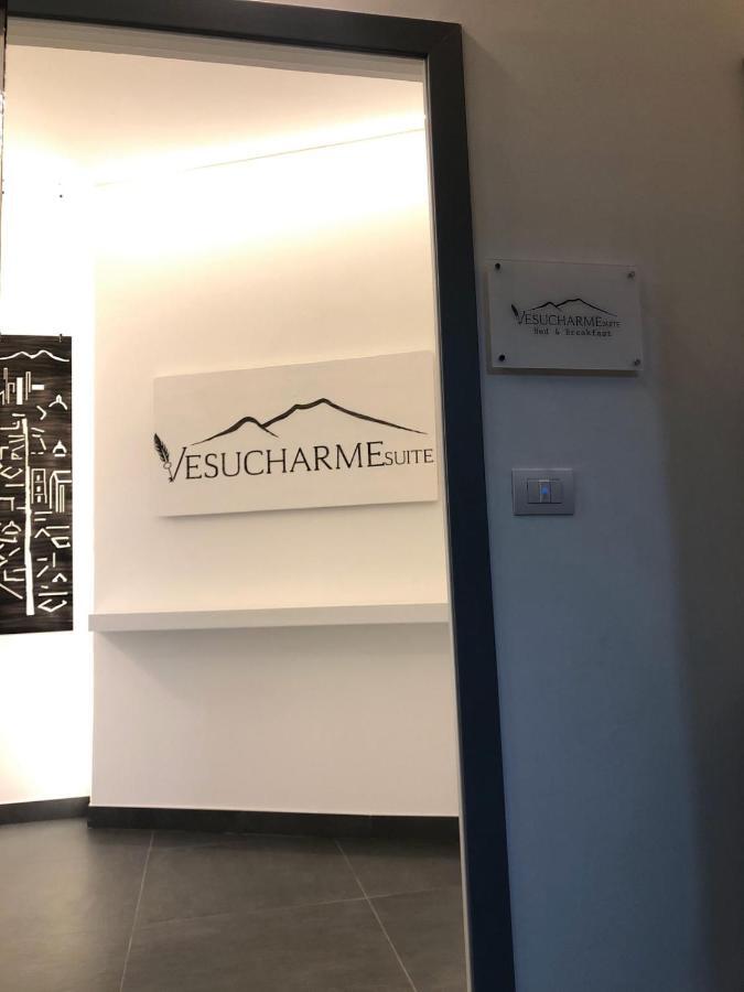 Vesucharme Suite Luxury Room Napels Buitenkant foto