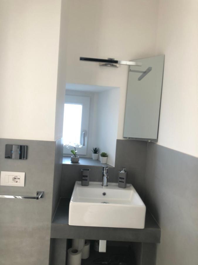 Vesucharme Suite Luxury Room Napels Buitenkant foto