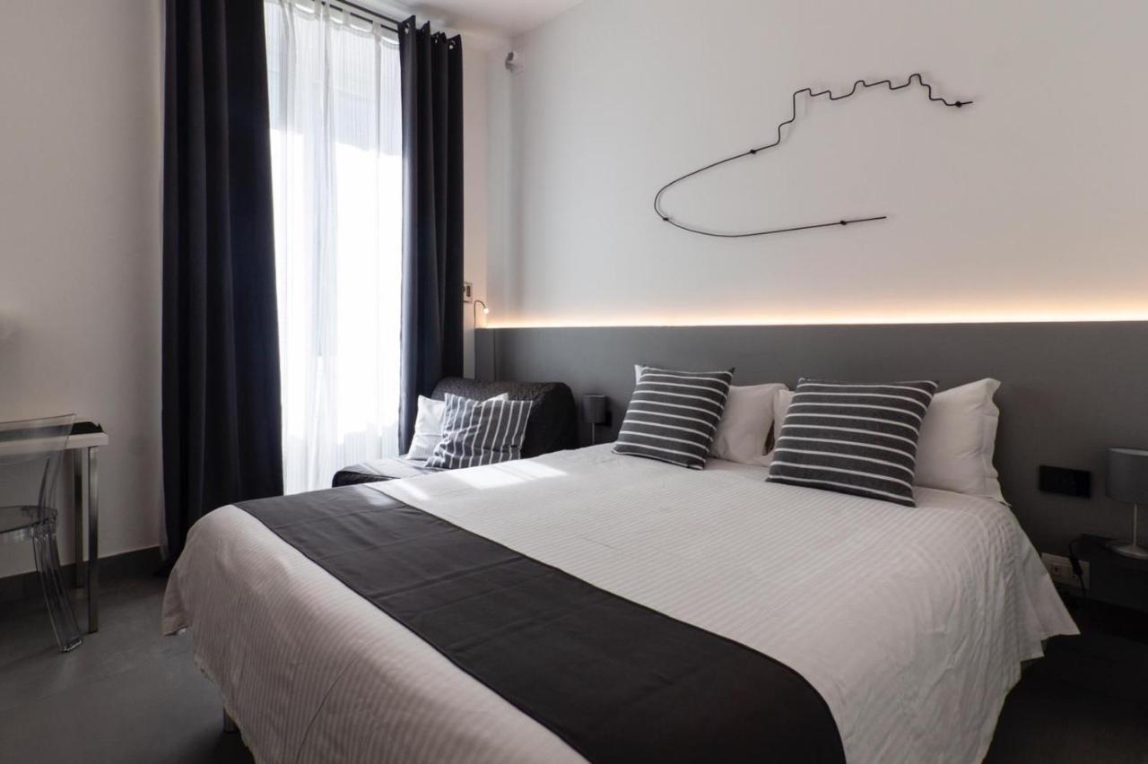 Vesucharme Suite Luxury Room Napels Buitenkant foto