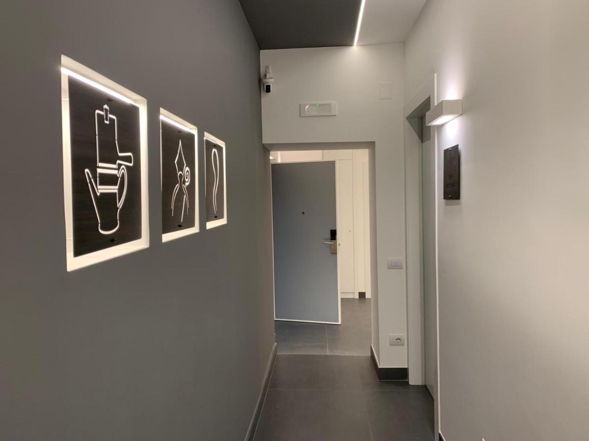 Vesucharme Suite Luxury Room Napels Buitenkant foto