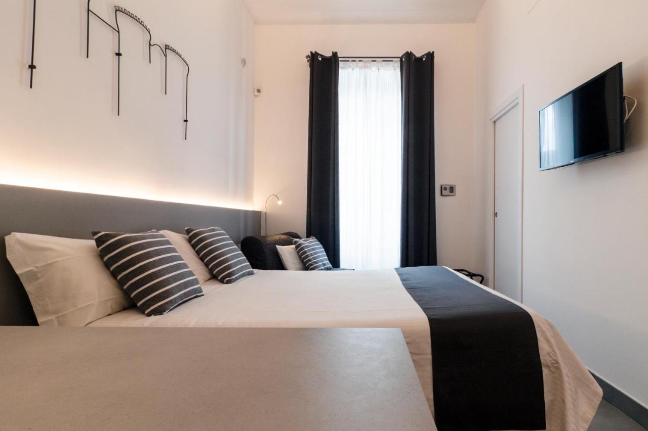 Vesucharme Suite Luxury Room Napels Buitenkant foto